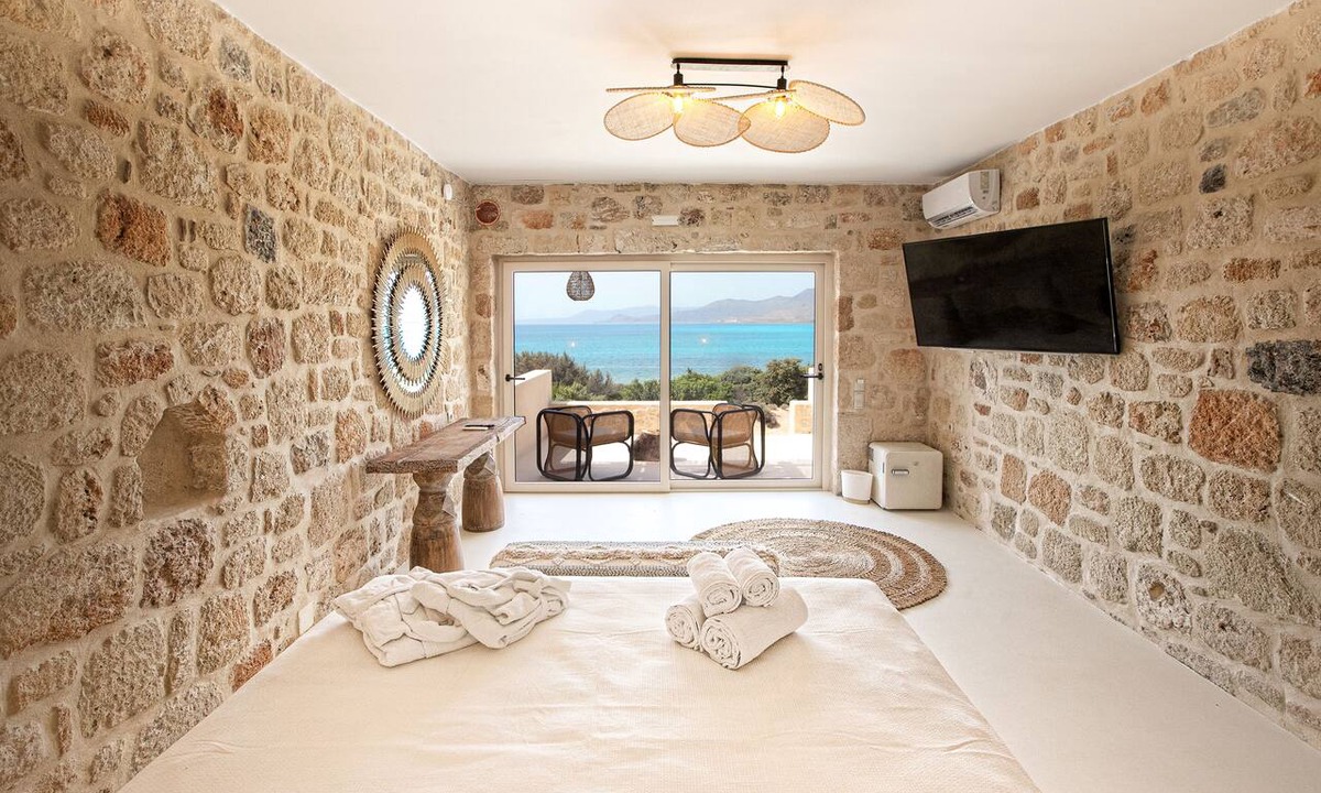 Elafonisos House | Eight Dimensions Capari Suites Elafonisos
