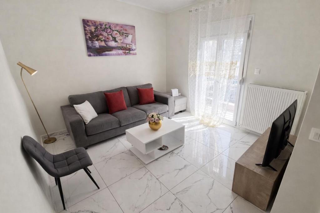 Stavroupoli Apartment | Elegant and cozy escape in Nikopoli Thessaloniki