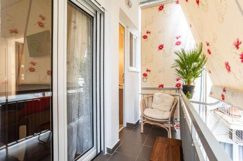 Kalamata Hotel | Elena's Cozy & Central Nest
