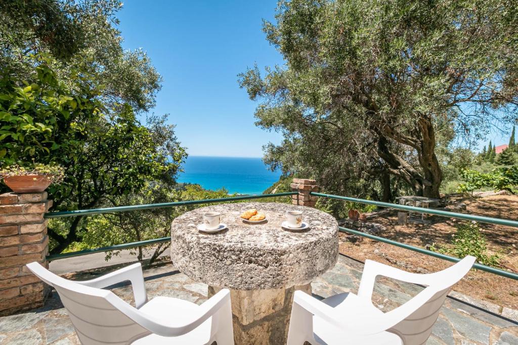 Ano Garouna Villa | Elies Villa Corfu