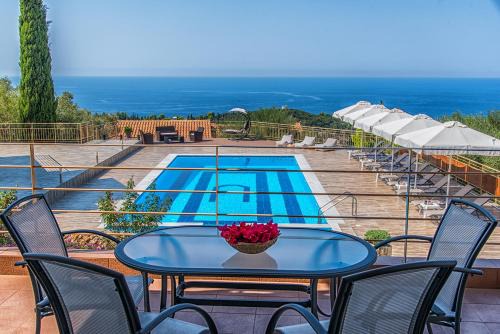 Agios Nikitas Apartment | Eltheo Villas