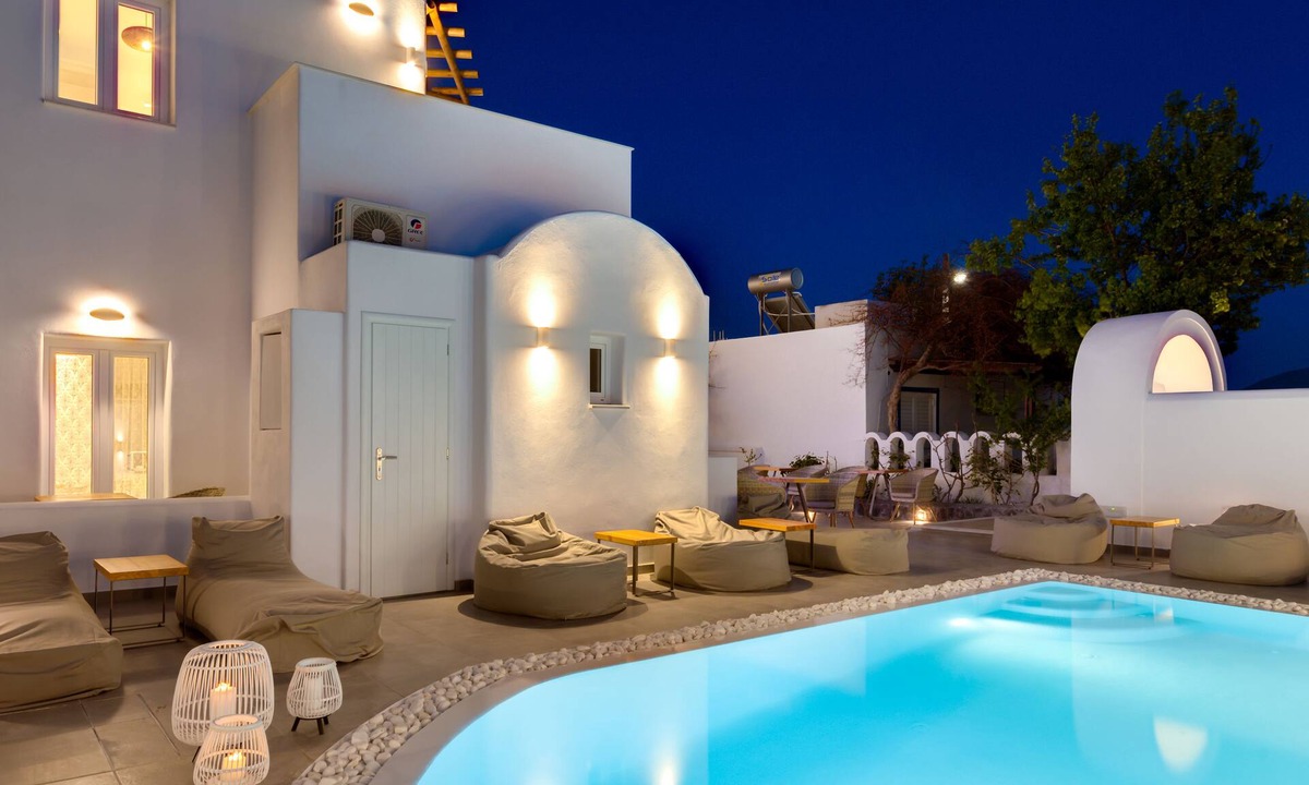 Karterados Hotel | Emerald Collection Suites