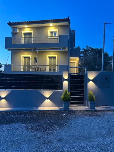 Skala Oropou Apartment | Enjoy A&A