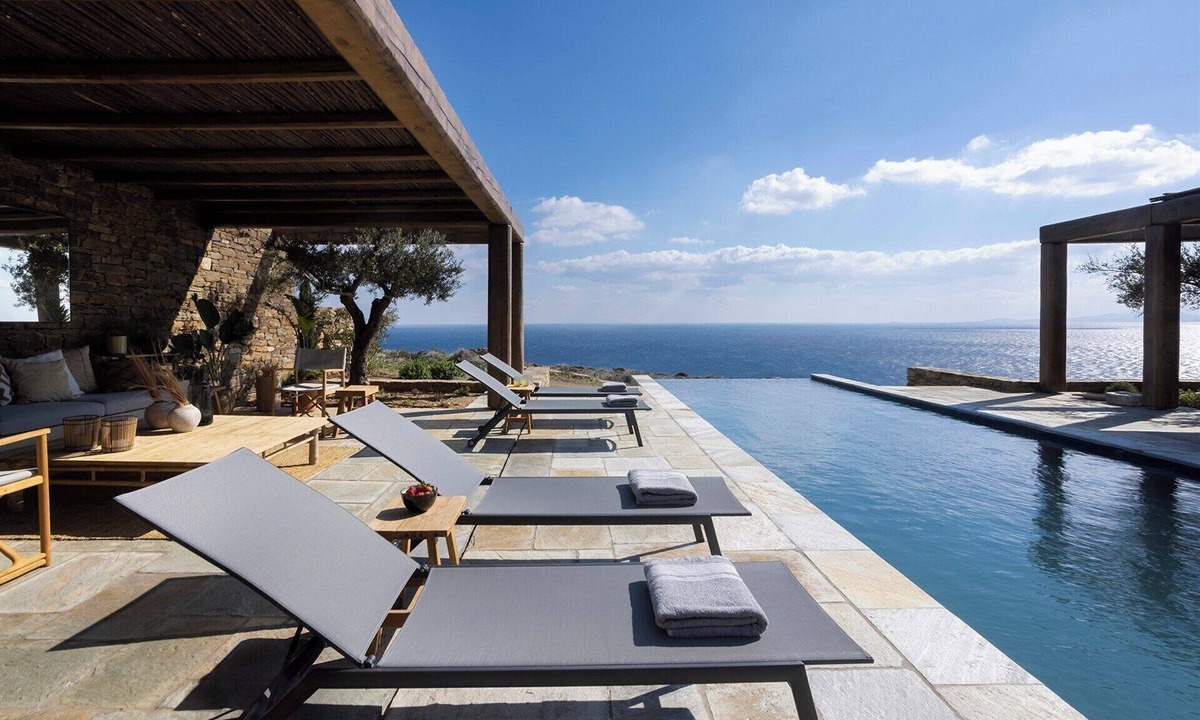 Exomvourgo Villa | Enyalos - Five Bedroom Villa, Sleeps 10