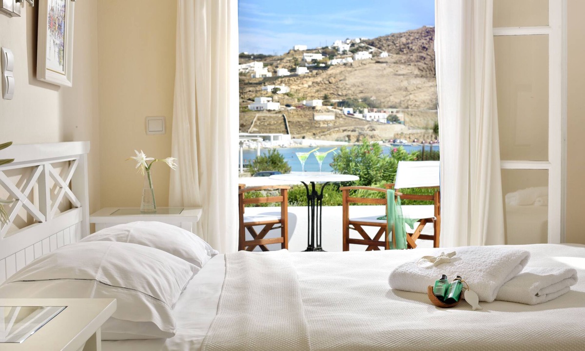 Ornos Hotel | Erato Hotel Mykonos