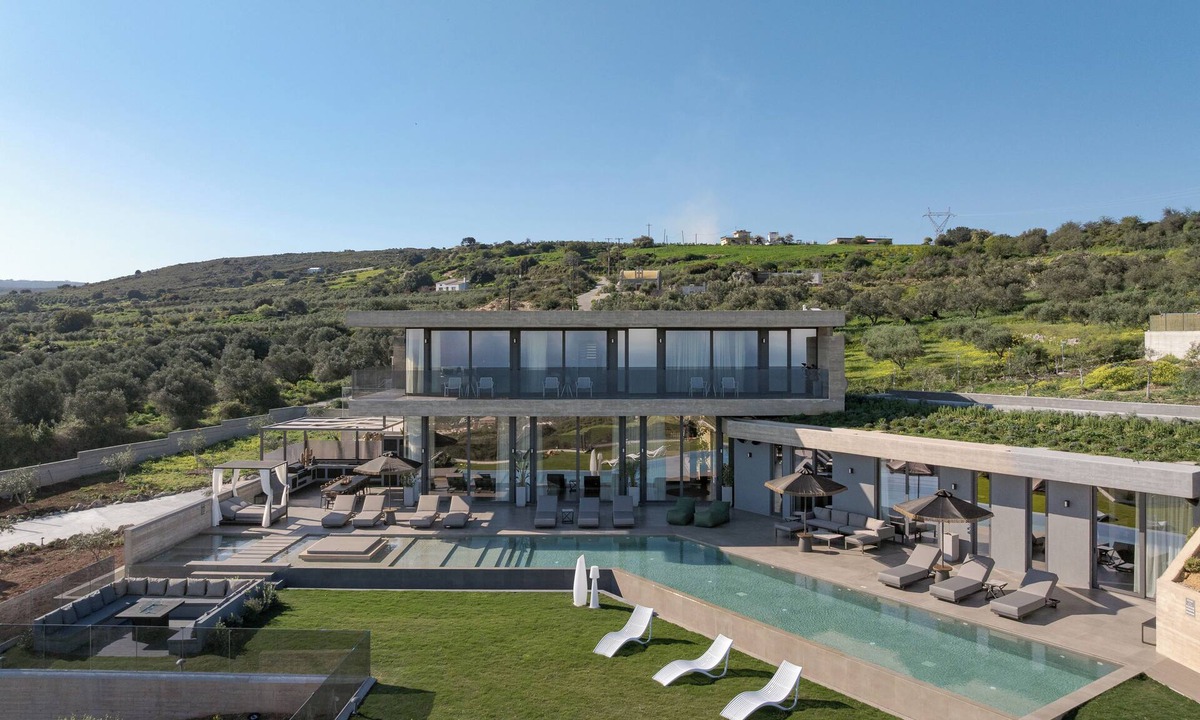 Rethymno Villa | Esse Villa, a Linear Sea-View Wellness Retreat