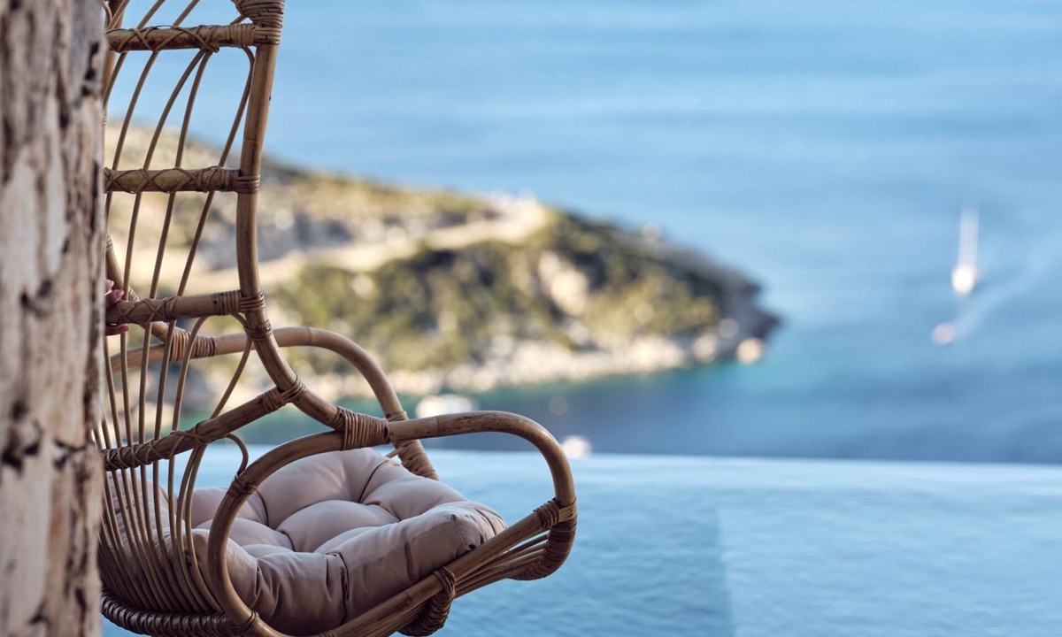 Elation House | Etheria Luxury Villas & Suites