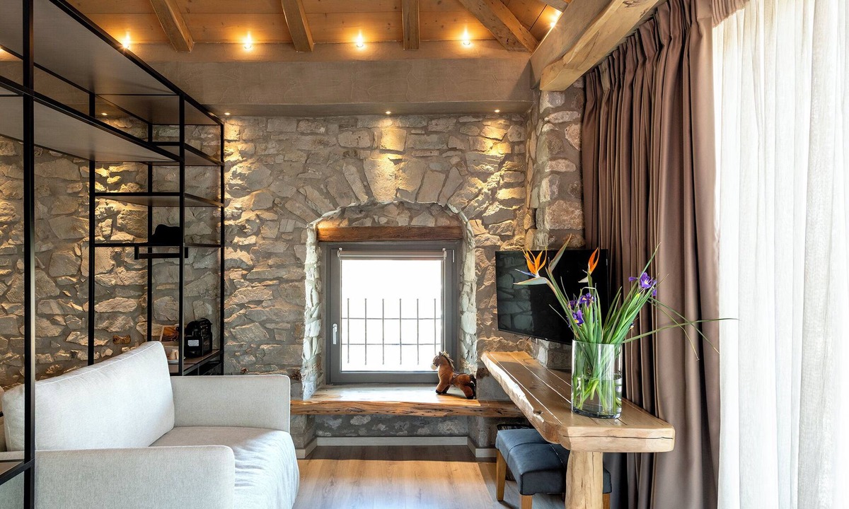 Xirokampi Hotel | Evoras Boutique Hotel