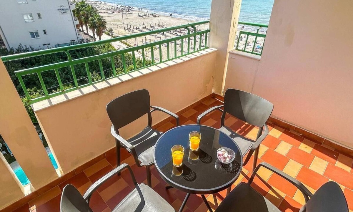 Shkembi i Kavajes Apartment | Exceptional 2-Bedroom Beachfront Apartment with Sea View, WiFi & AC