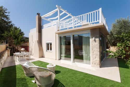 Gerani Villa | Excesio