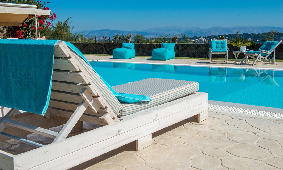 Parelia Villa | Exclusive private Villa in Viros