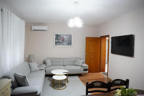 Tirana Villa | Family Home