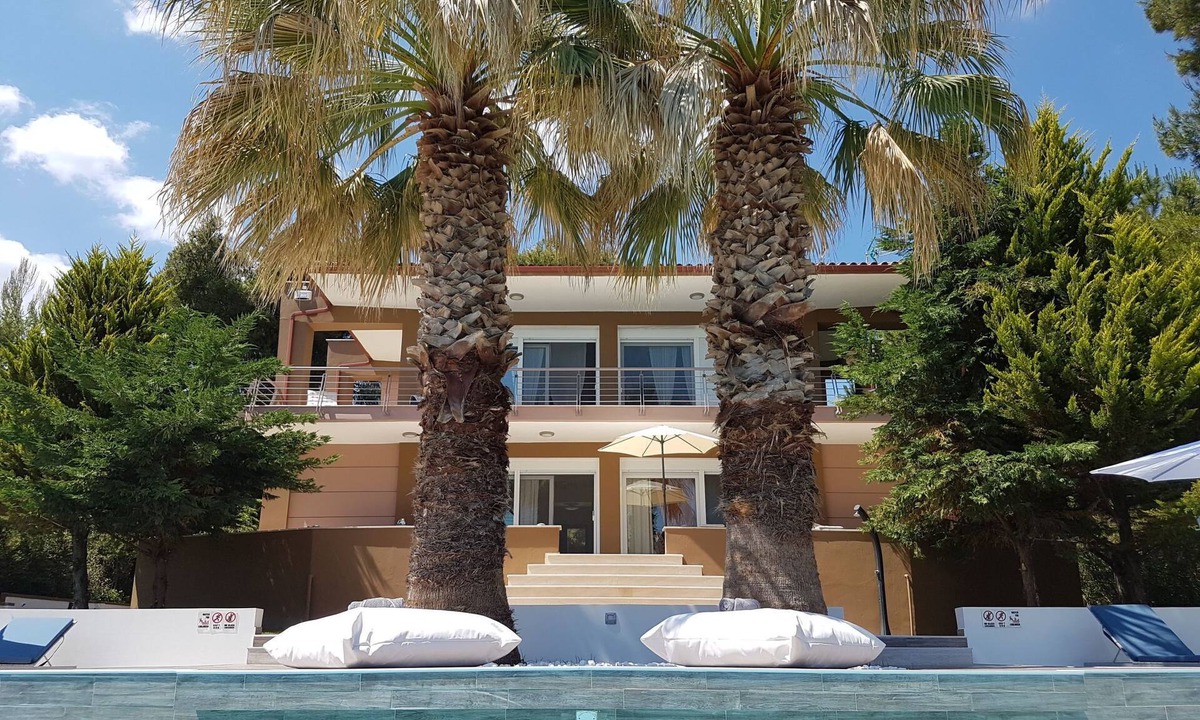 Kriopigi House | Ferienvilla "Anna Maria" mit Blick auf das Wasser by Interhome