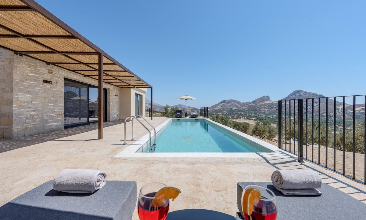 Agios Vasileios Villa | Filade Luxury Villa 1