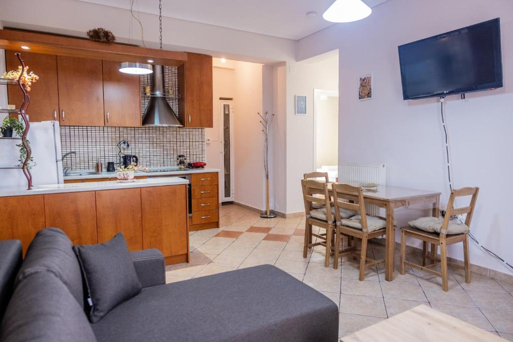 Trikala Apartment | FiloxenoHouse