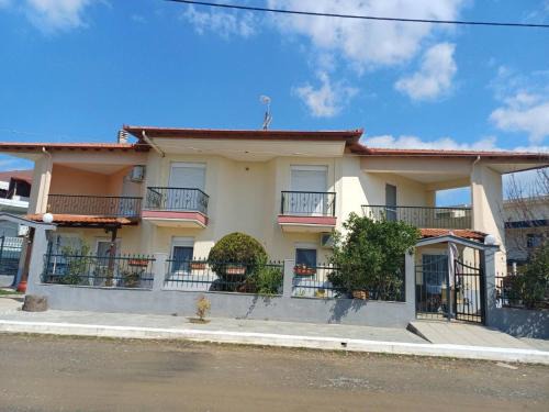 Flogita House | Flogita Holiday Apartments