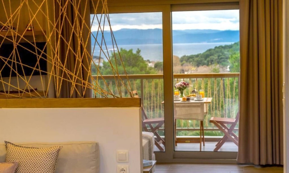 Koukounaries Hotel | Forest Resort Suites Skiathos