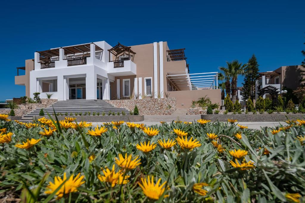 Tingaki Hotel | Gaia Village