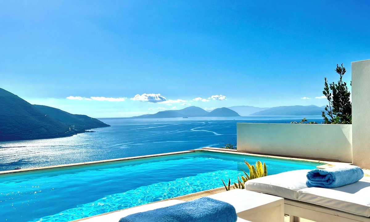 Evgiros Villa | *Get a 10%-25% discount, The villa has absolute privacy, With Private Pool