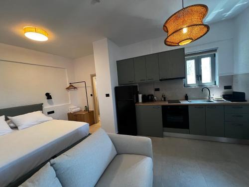 Kalo Chorio Apartment | Gioma Garden Villas