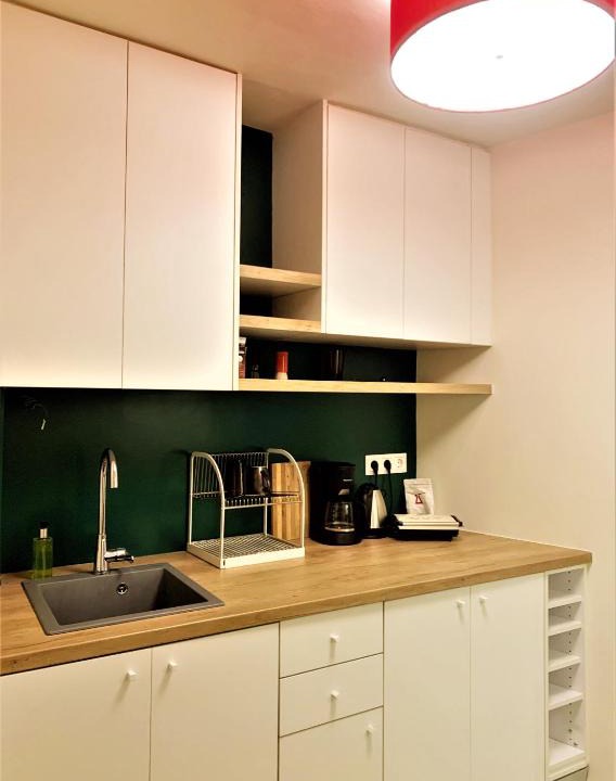 Petralona Apartment | GK 57-59