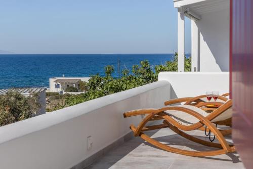 Mandrakia House | Glaucus Summer House sea view