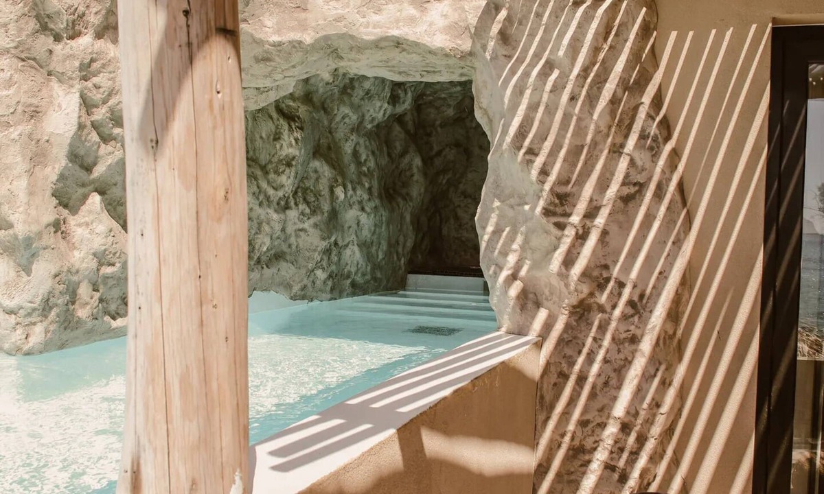 Porto Koukla Hotel | Gloria Maris Hotel Suites & Villas