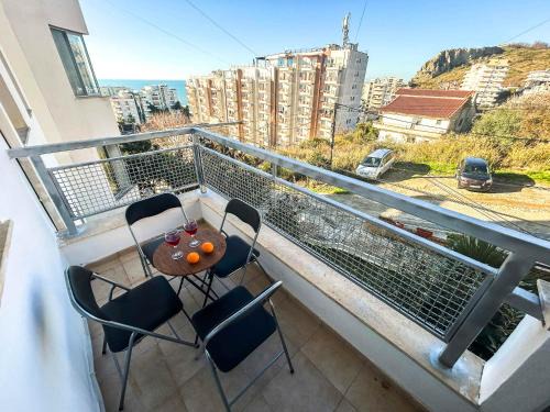 Shkembi i Kavajes Apartment | Golden Wave Escape H27