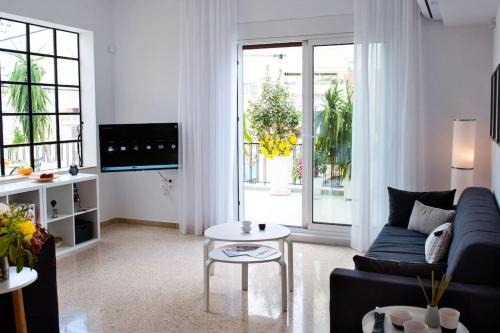 Psirri Apartment | Gorgeous penthouse with green terrace/monastiraki