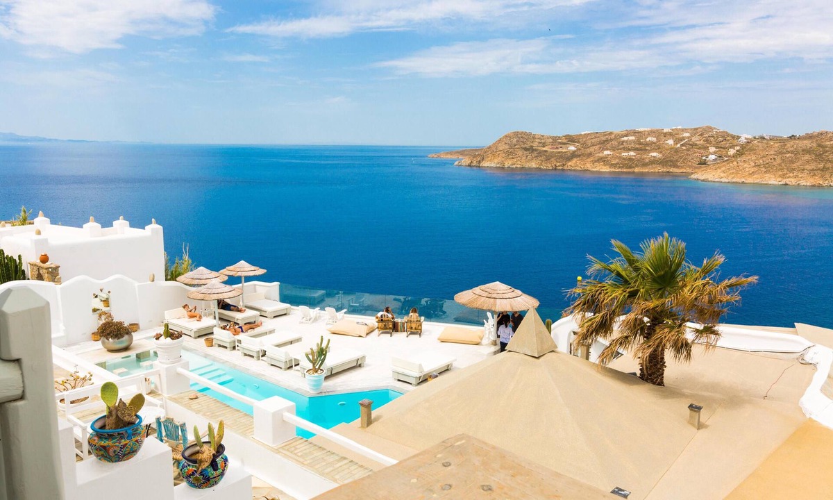 Elia Hotel | Greco Philia Hotel Boutique by Mr and Mrs White
