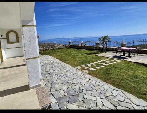 Himare Villa | Green Garden Villa Himara