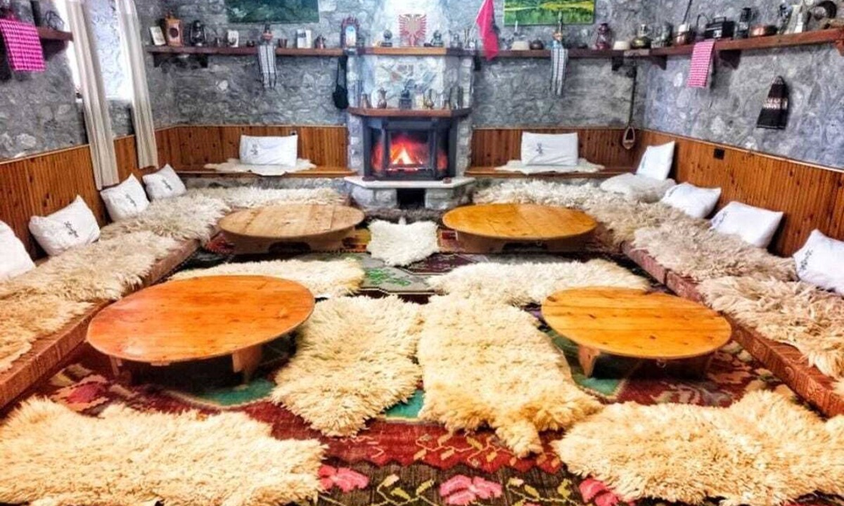 Kala e Dodes House | Guest House Korabi