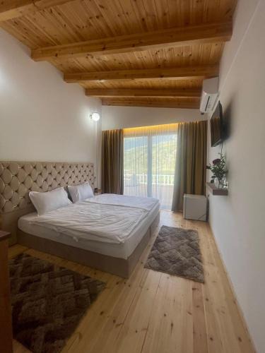 Fushebardhe House | Guest-Room Zoi&Teri