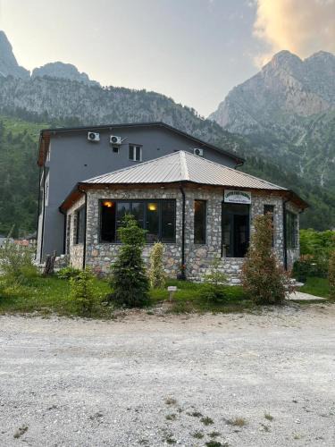 Valbone Hotel | Guesthouse Center Park Valbona