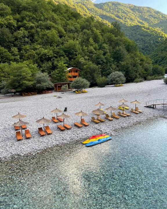 Shkoder County House | Guri i Lekës Guesthouse