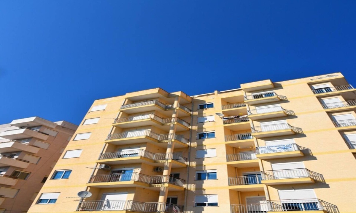 Shkallnur Apartment | Gzim's rentals in Durrës Albania.