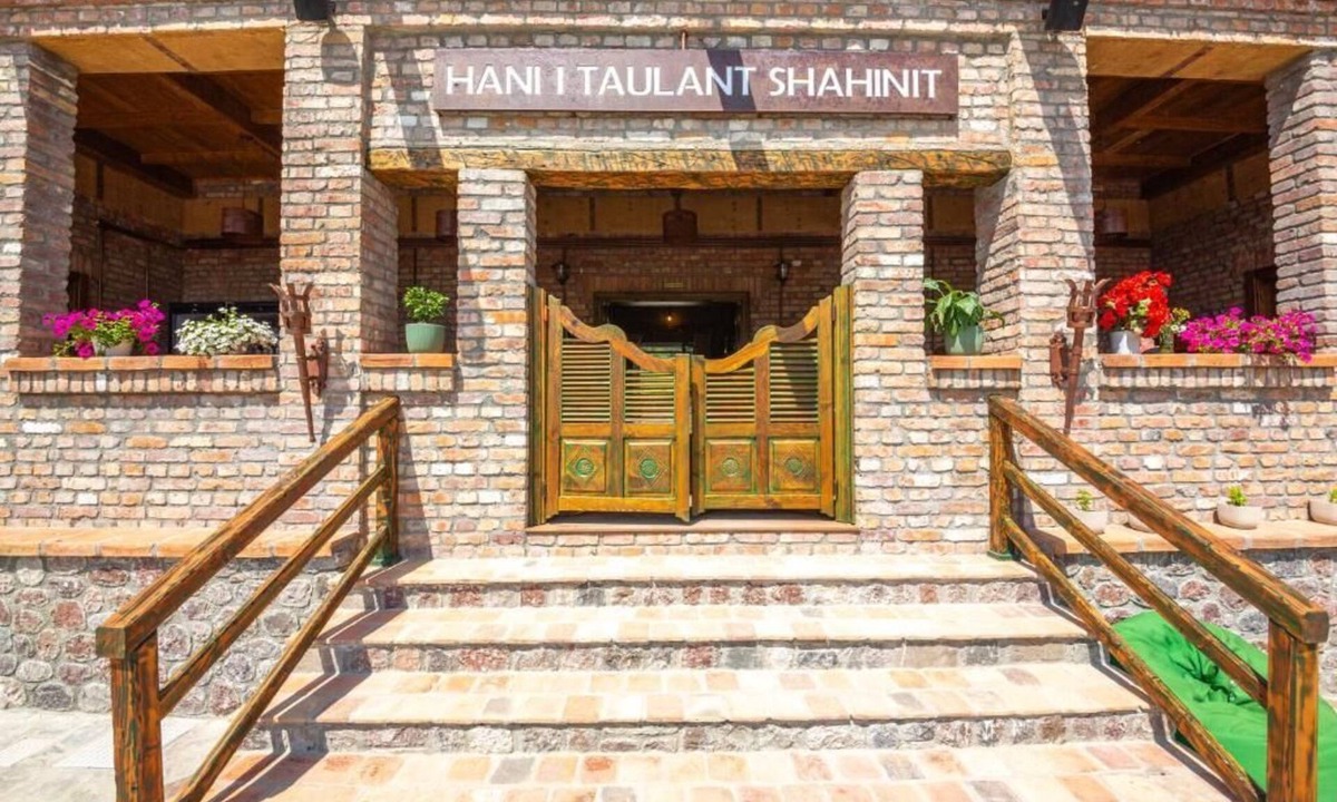 Elbasan County Hotel | Hani i Taulant Shahinit