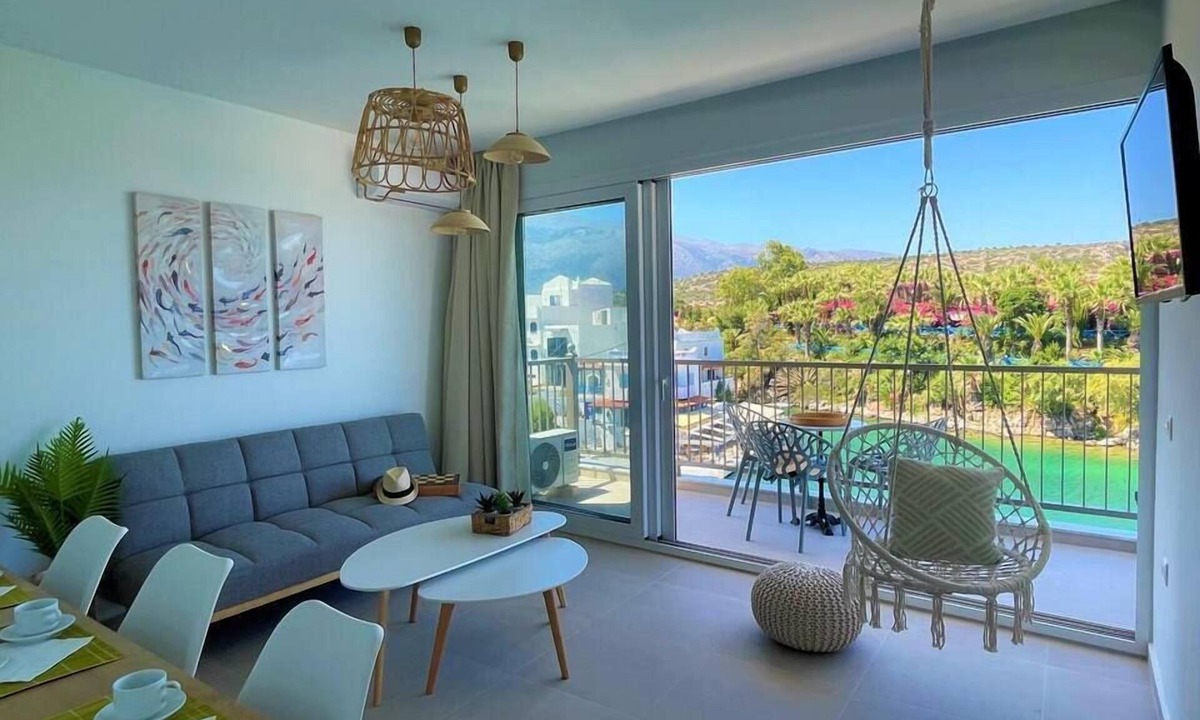 Sissi Apartment | HARBOUR LIGHTS by Smaris Collection