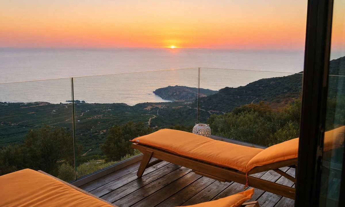 Keramoti House | Harmony House- Sea View Cretan Escape with Jacuzzi