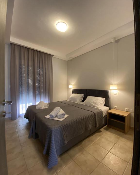 Paralia Ofryniou Apartment | Hellen's Apartments