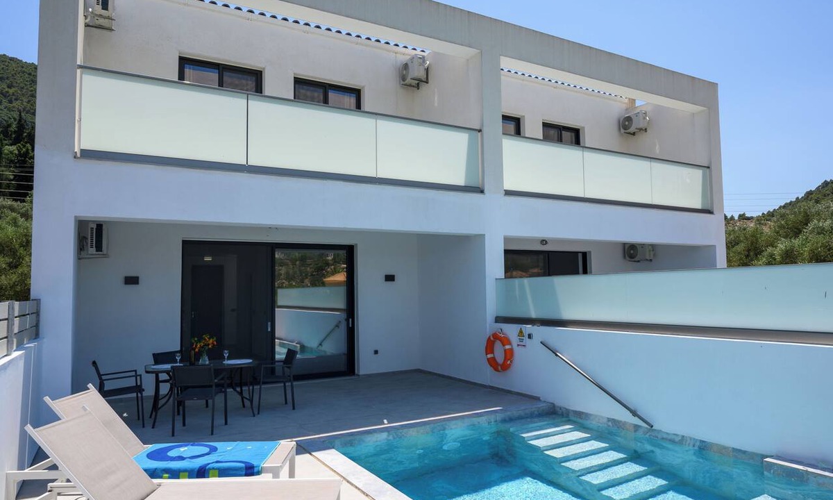 Limni Keri Apartment | Herodotos Luxury Suite Azure with Private Pool