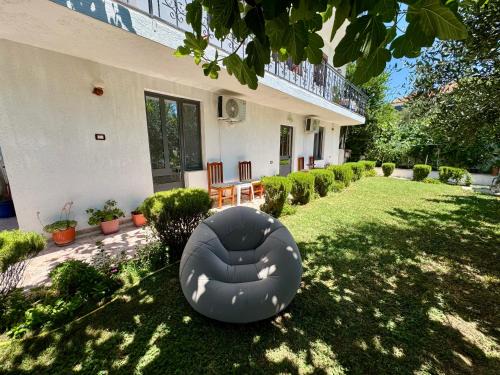 Durres House | Hillside Haven