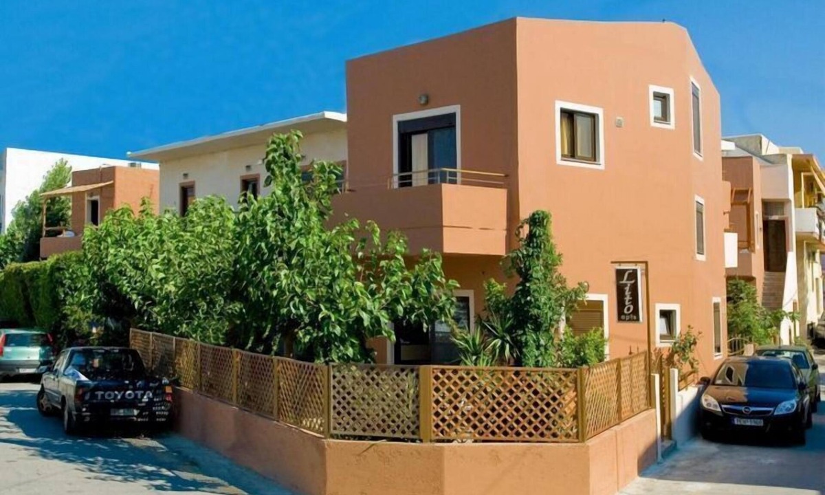 Palaiochora Apartment | Holiday home in Paleochora with a balcony or terrace
