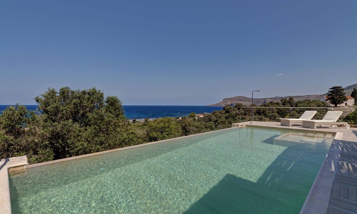 Sfinari House | Holiday villa with private pool in Sfinari