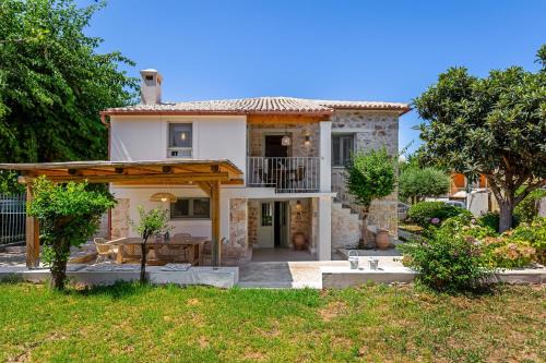Kassiopi Villa | Hortensia House
