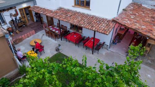 Pogradec Hostel | Hostel & Bujtina Darian