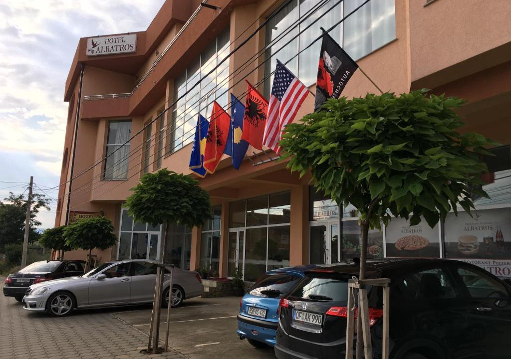 Dushanovë Hotel | Hotel Albatros