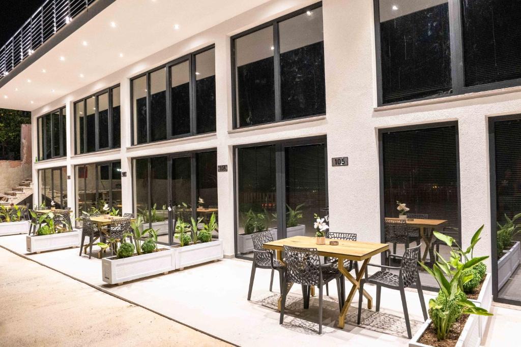 Sarande Apartment | Hotel&Apartaments -Villa Hasani 24