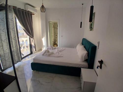 Ksamil House | Hotel Bar Pizzeria Verona