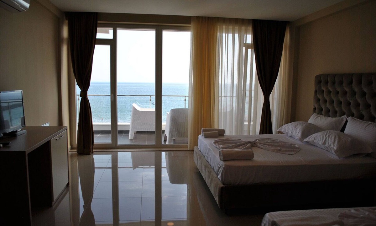 Shengjin Hotel | Hotel Frojd